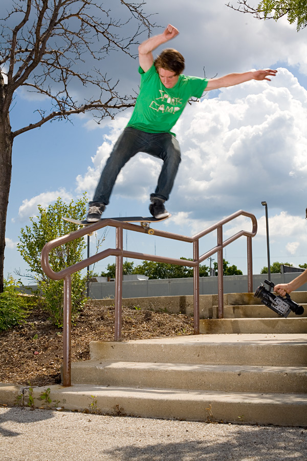 GRIND SKATEBOARDING grind skateboarding: