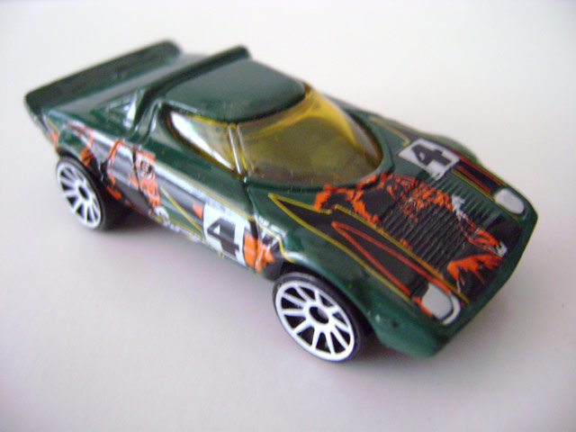 hot wheels lancia rally 037
