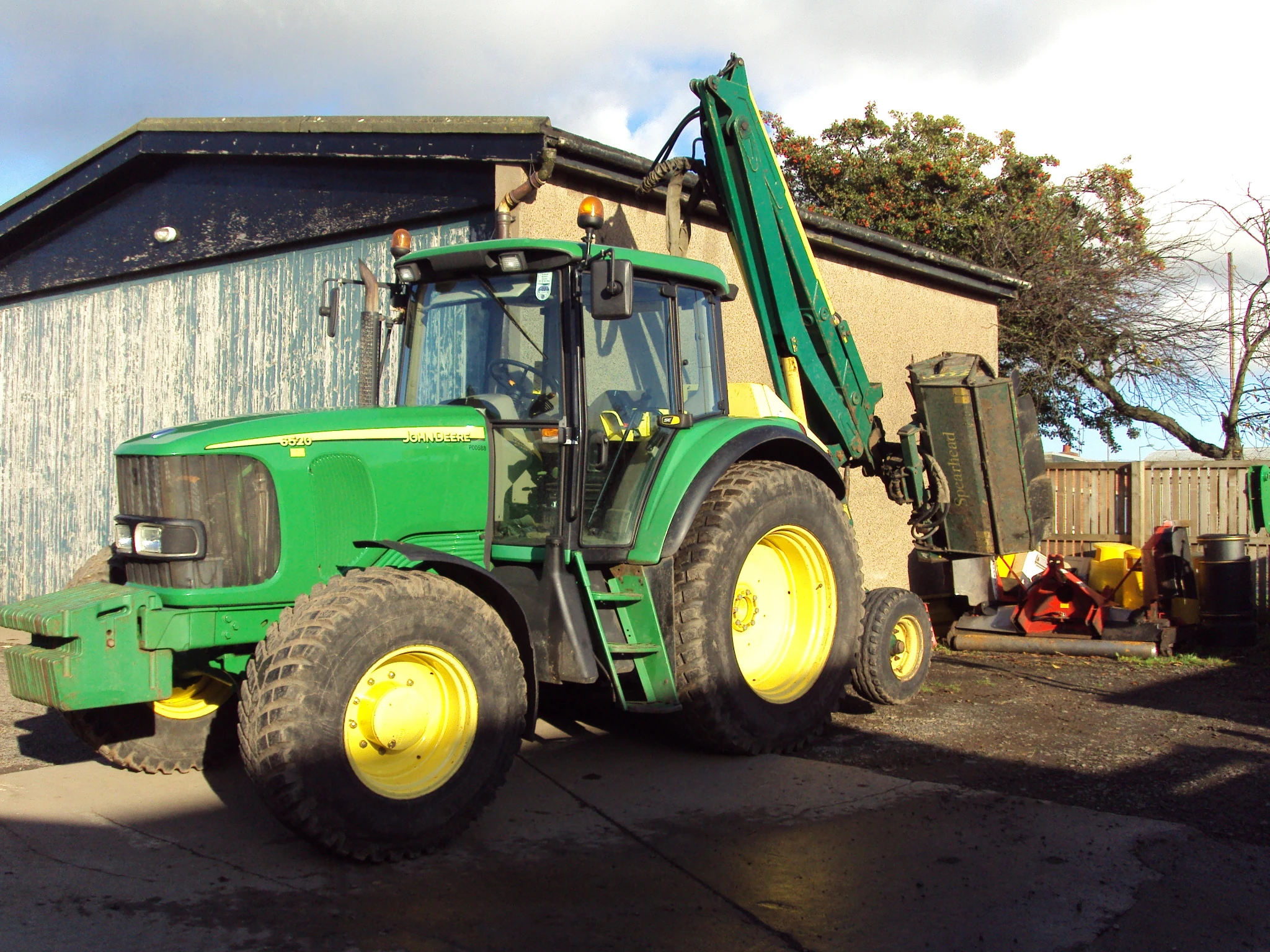 John Deere 6520 SE Tractor & Construction Plant Wiki The classic