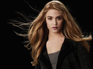 06Rosalie Hale