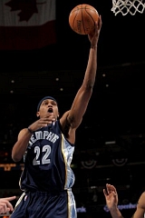 NBA09 MEM Gay