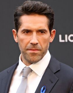 Scott Adkins
