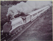 SilverLinkpullingtheSilverJubilee