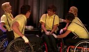 Glee-Proud-Mary-01-2009-11-11