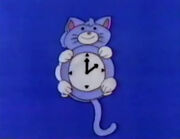 Babies cat clock