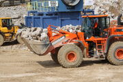 Doosan DL450 loader at Hillhead 2012 - IMG 1003