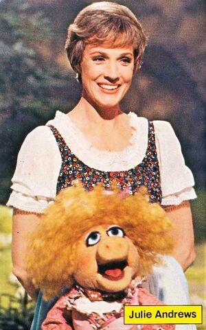Julie Andrews01