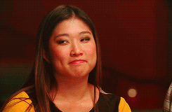 http://static2.wikia.nocookie.net/__cb20130729111448/glee/images/f/fb/Quinntina12.gif