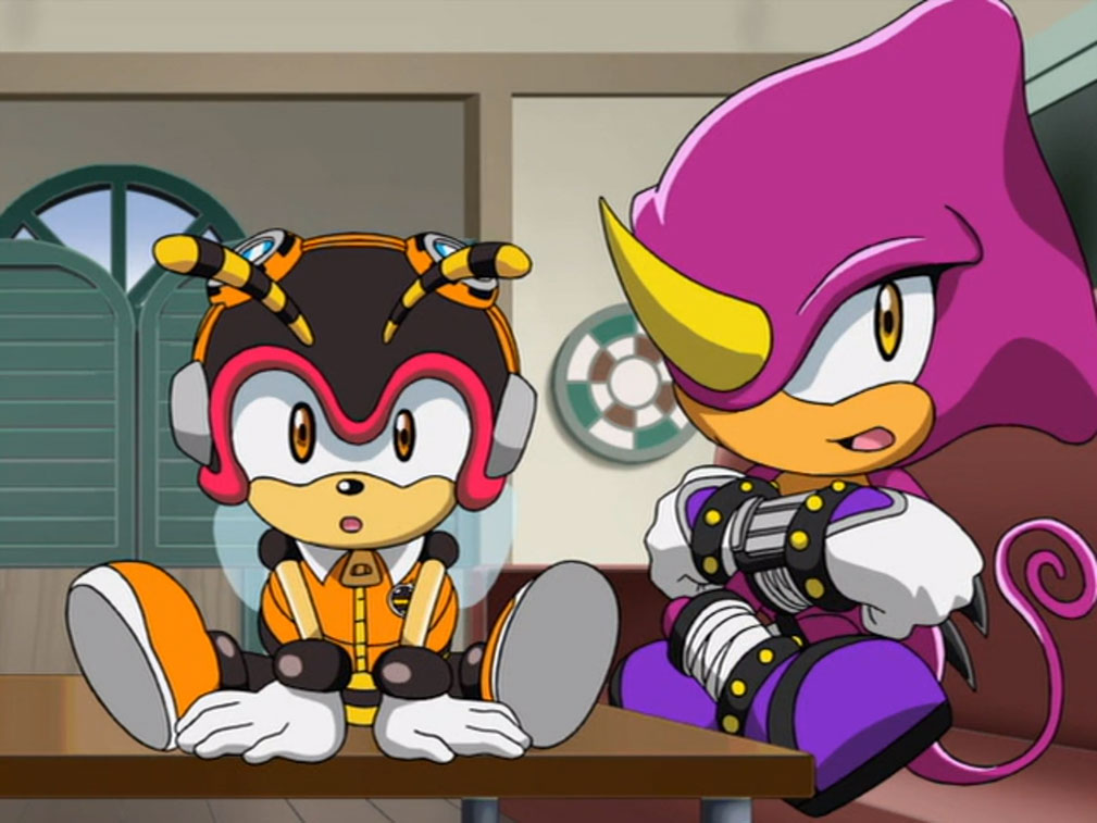 Image - Charmy cute.jpg - Sonic News Network, the Sonic Wiki