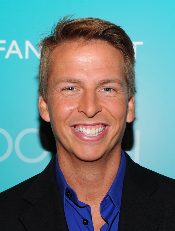 Jack McBrayer triumph